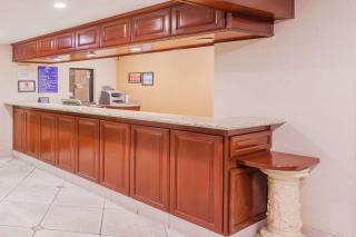 Hospitality Inn - San Bernardino - 8