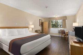 Days Inn by Wyndham Bridgewater Conference Center - Bridgewater - 7