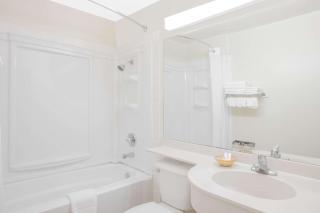 Quality Inn Sallisaw - 6