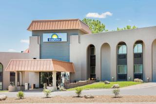 Days Inn by Wyndham Clive - West Des Moines - West Des Moines - 0
