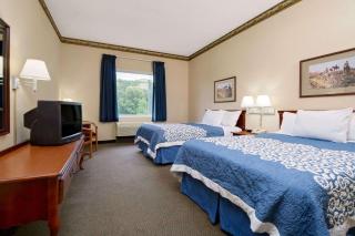 Magnuson Hotel West Liberty - 1