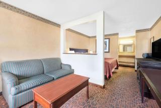 Days Inn & Suites by Wyndham York - York - 4