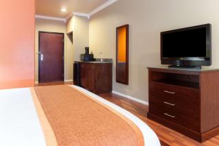 Lone Star Inn & Suites - Groesbeck - 4