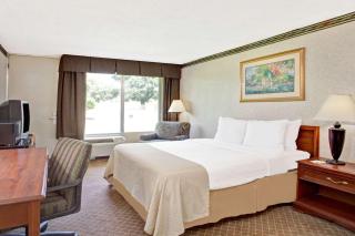 Days Inn by Wyndham Forrest City - Forrest City - 3
