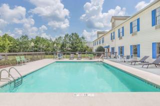 Days Inn by Wyndham Shallotte - Shallotte - 3
