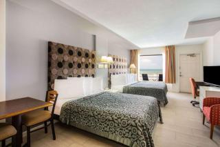 Arya Blu Inn and Suites - 7