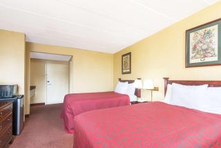 Days Inn by Wyndham Hagerstown I-70 - Hagerstown - 3