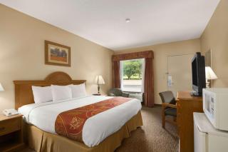 Days Inn by Wyndham Alexander City - Alexander City - 6