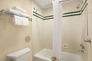 Days Inn by Wyndham Alexander City - Alexander City - 4