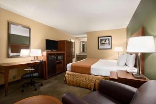 Days Inn by Wyndham Jacksonville Airport - Jacksonville - 4