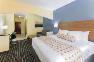 Days Inn & Suites by Wyndham Union City - 6