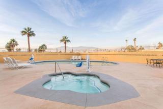Days Inn by Wyndham Indio - Indio - 7