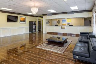 Days Inn by Wyndham Madison - Madison - 9