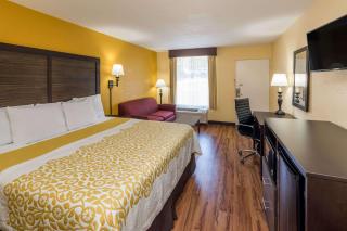 Days Inn by Wyndham Madison - Madison - 5