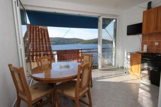 Apartments by the sea Vis - 8526 - 3