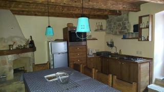 Holiday house with a swimming pool Vrbanj, Hvar - 11040 - Vrbanj - 3