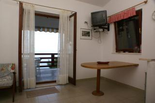 Family friendly seaside apartments Nemira, Omis - 4277 - Tice - 6