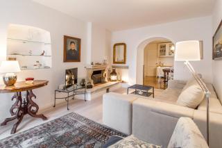 Luxury Apartment In The Old Palace - Sutivan - 7