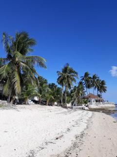 Infinity Sands Resort - 9