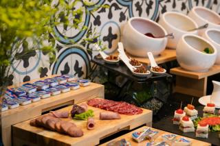 Hanoi Allure Hotel - 1