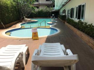 Hua Hin Baanklang Condo by Petch - 5