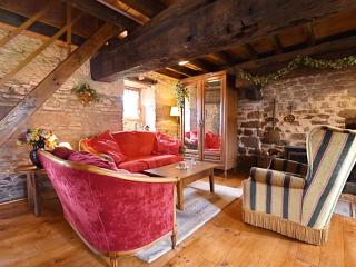 Rustic holiday home with garden in Normandy - 9