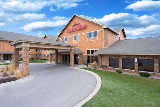 AmericInn by Wyndham Green Bay East - 9