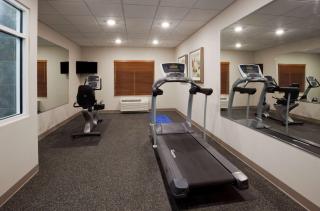 AmericInn by Wyndham Hartford SD - Hartford - 3