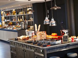 Radisson Hotel Paris Le Bourget - Le Bourget - 4