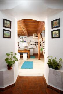 Bike House - 250-year-old restored house in a quiet area - Braşov - 8