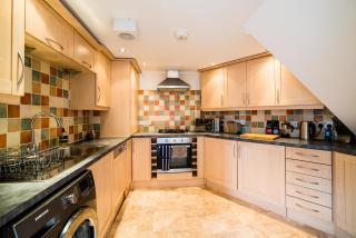 Victorian Duplex in Burlington Mansions - 6