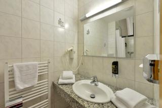 Hotel Domstern - 4