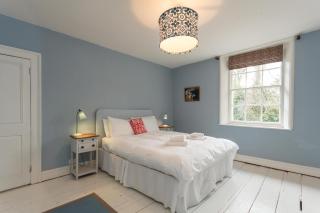 Gate House - Vivre Retreats - Wimborne Minster - 3