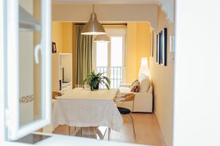 Bright and Wide 1Bd 2Bth- José Gestoso - Siviglia - 2
