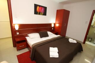Guesthouse Villa Inn - 0
