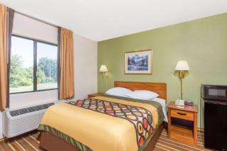 Super 8 by Wyndham Bedford - Bedford - 5