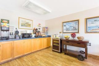 Super 8 by Wyndham Bedford - Bedford - 4