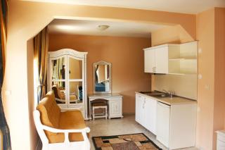 Family Hotel Paros 2 - Pomorie - 6