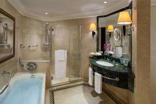 InterContinental Phoenicia Beirut by IHG - Beirut - 6
