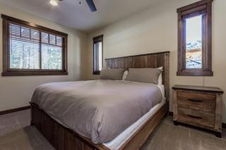 Gray Bear 454 - Mammoth Lakes - 7