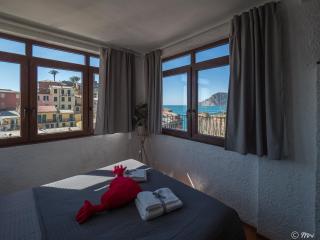 La Torretta dei Merli with Views - Vernazza - 2