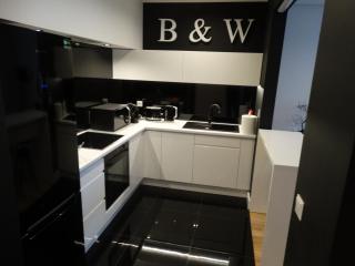 Black&White Apartment- Wierzbowa 5 - Poznań - 5