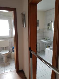 modern-comfort-inn 1 - 2