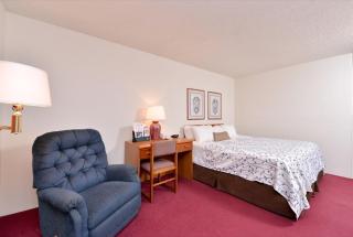 America's Best Value Inn & Suites International Falls - International Falls - 7