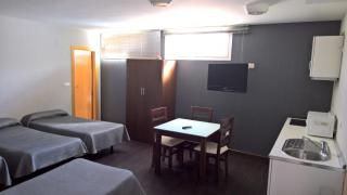 Hostal T4 - Paracuellos de Jarama - 4