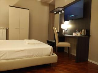 Brain Rooms & Suite - Pagani - 1