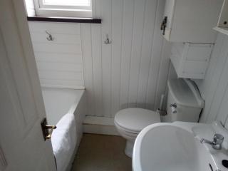Aarondale Guest House - 6