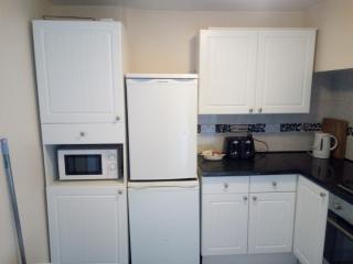 Aarondale Guest House - 8