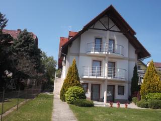 Anita Apartmanház - Balatonfüred - 0