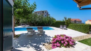 Family friendly apartments with a swimming pool Podstrana, Split - 15040 - 6